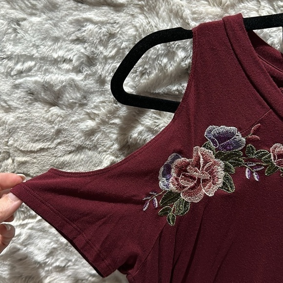Rue21 Cold Shoulder Embroidered Top - Picture 3 of 4